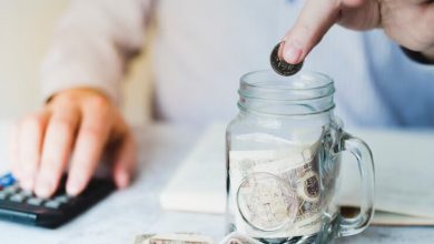 balancing-debt-and-savings:-strategies-supported-by-modern-finance-apps
