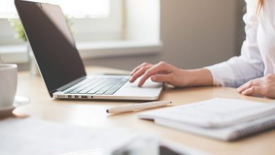 simplifying-hybrid-workforce-management-with-desk-booking-software
