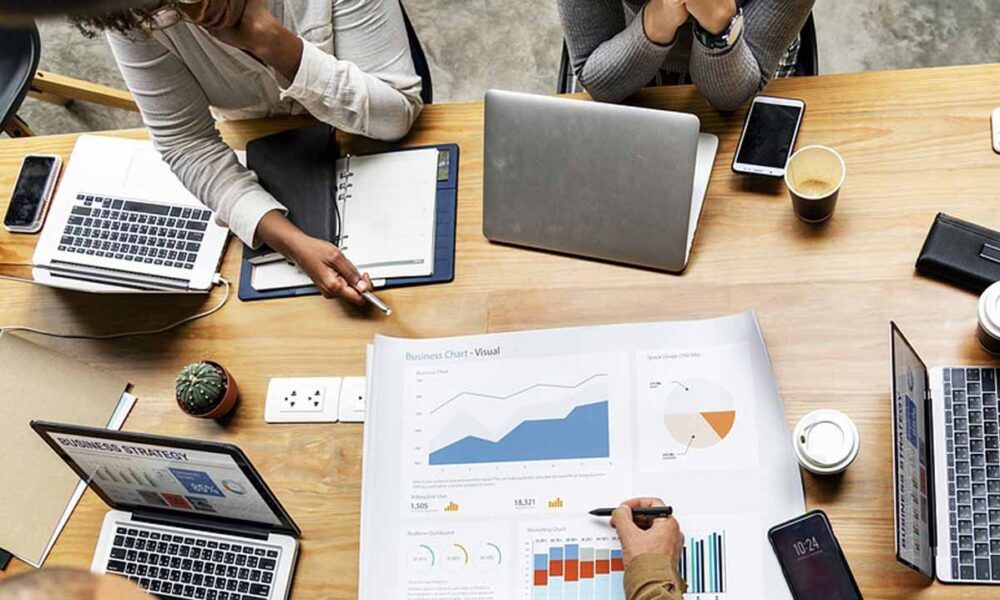 entrepreneurship-without-the-noise:-why-focus-matters-more-than-talent