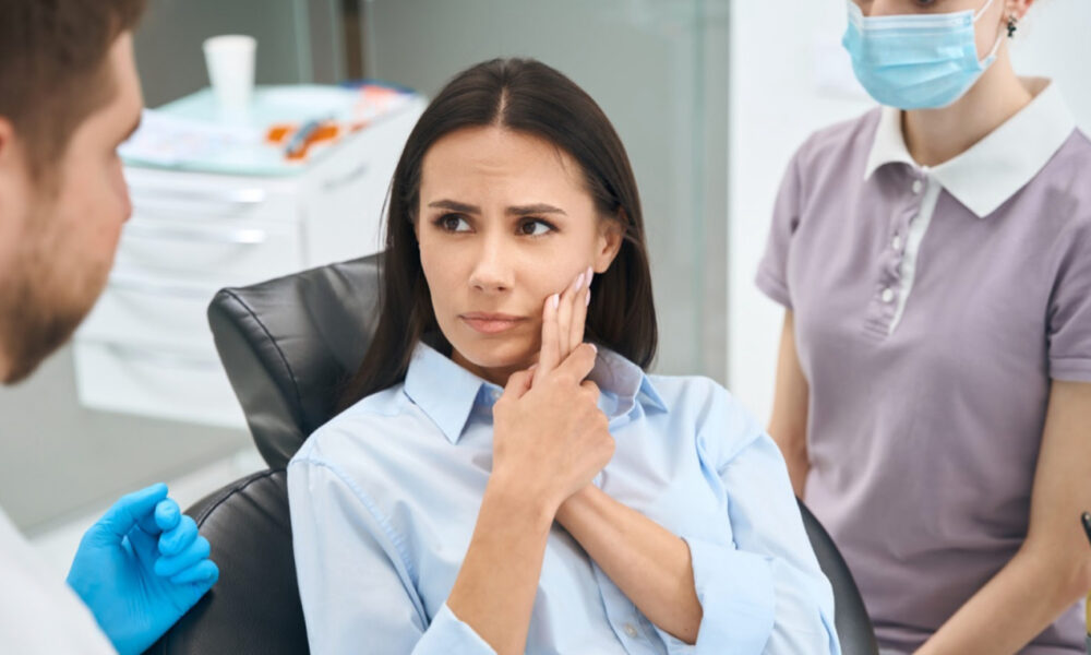 how-to-talk-to-your-dentist-in-palos-verdes-about-tooth-pain-for-a-special-needs-patient